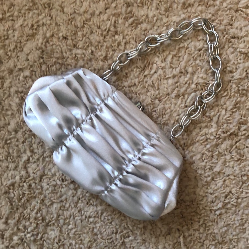 2/$10 NWOT La Regale Clutch Bag